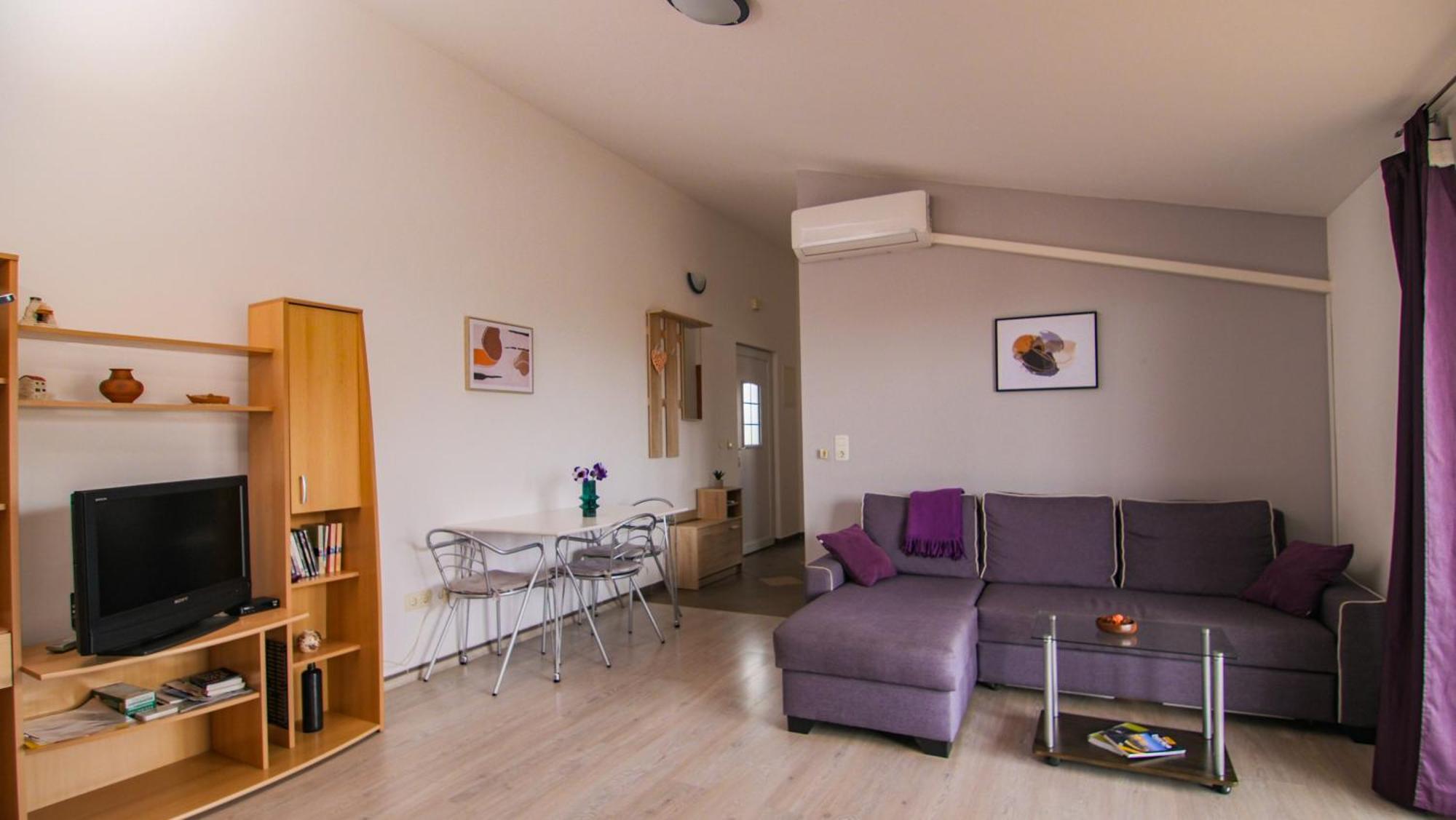 Jacqueline Apartment Póla Kültér fotó